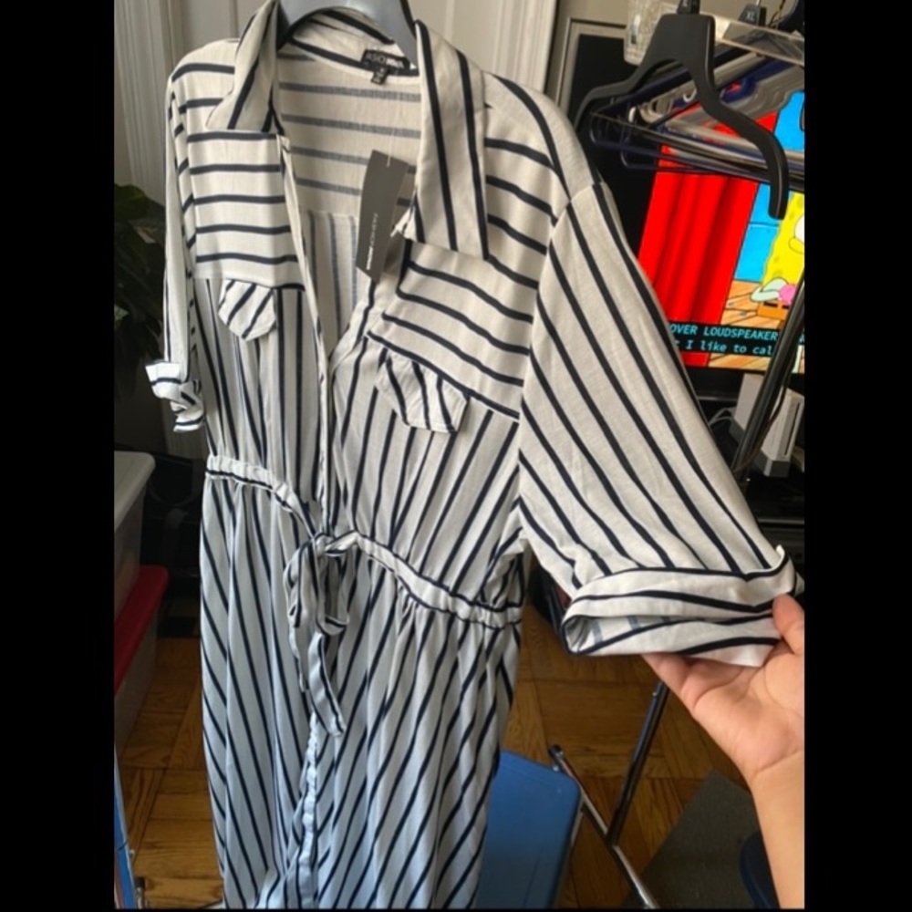 Fashion Nova White with black stripe button down dress